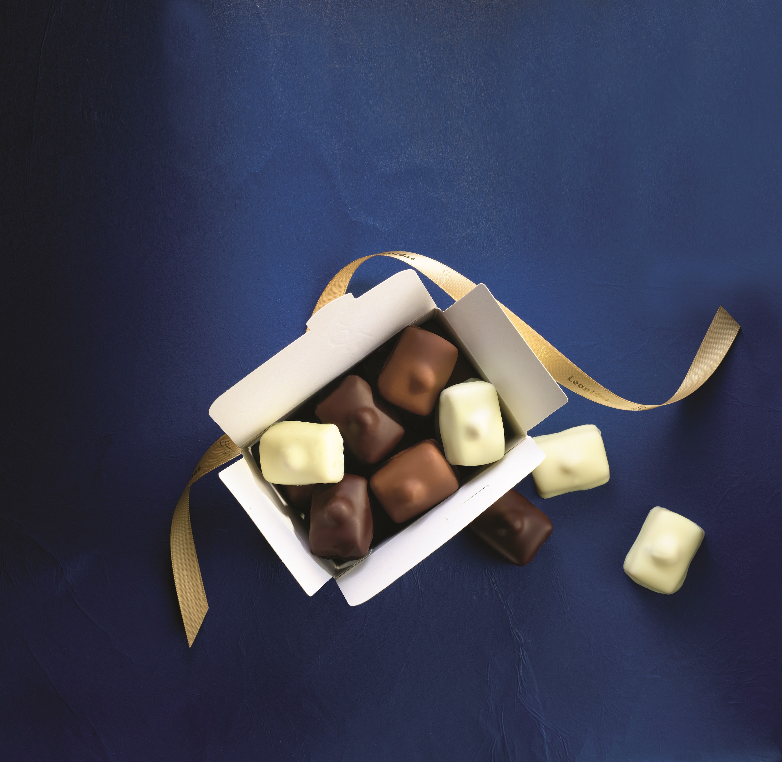 <a href="https://leonidasdonosti.com/c/bombones/">Bombones</a>